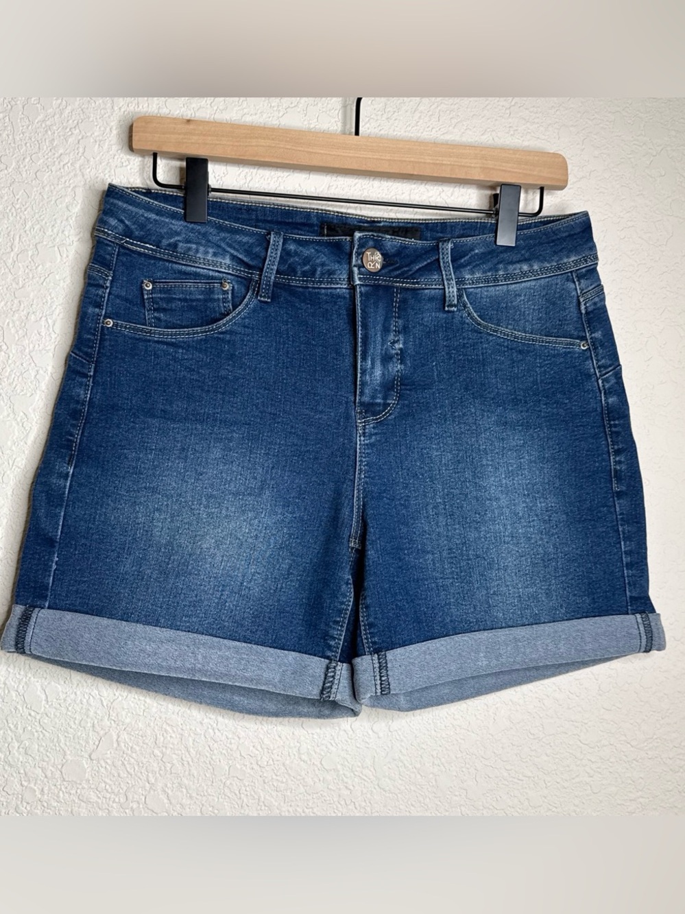 Thorn Universal Cuffed Denim Shorts Size 10 Stretch Summer Casual